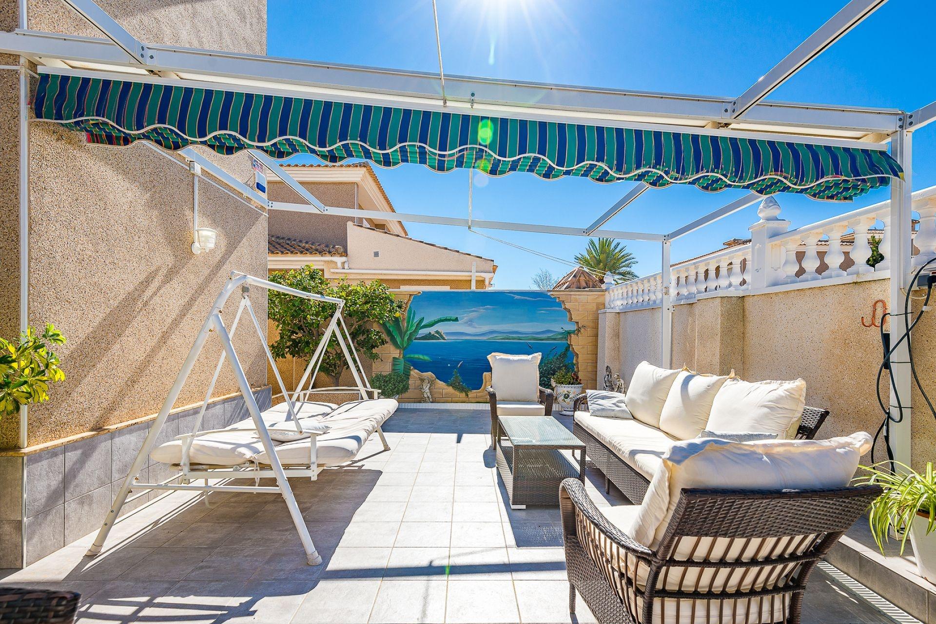 5-Bedroom Villa in Los Balcones - Los Altos del Edén, Torrevieja - Image 27