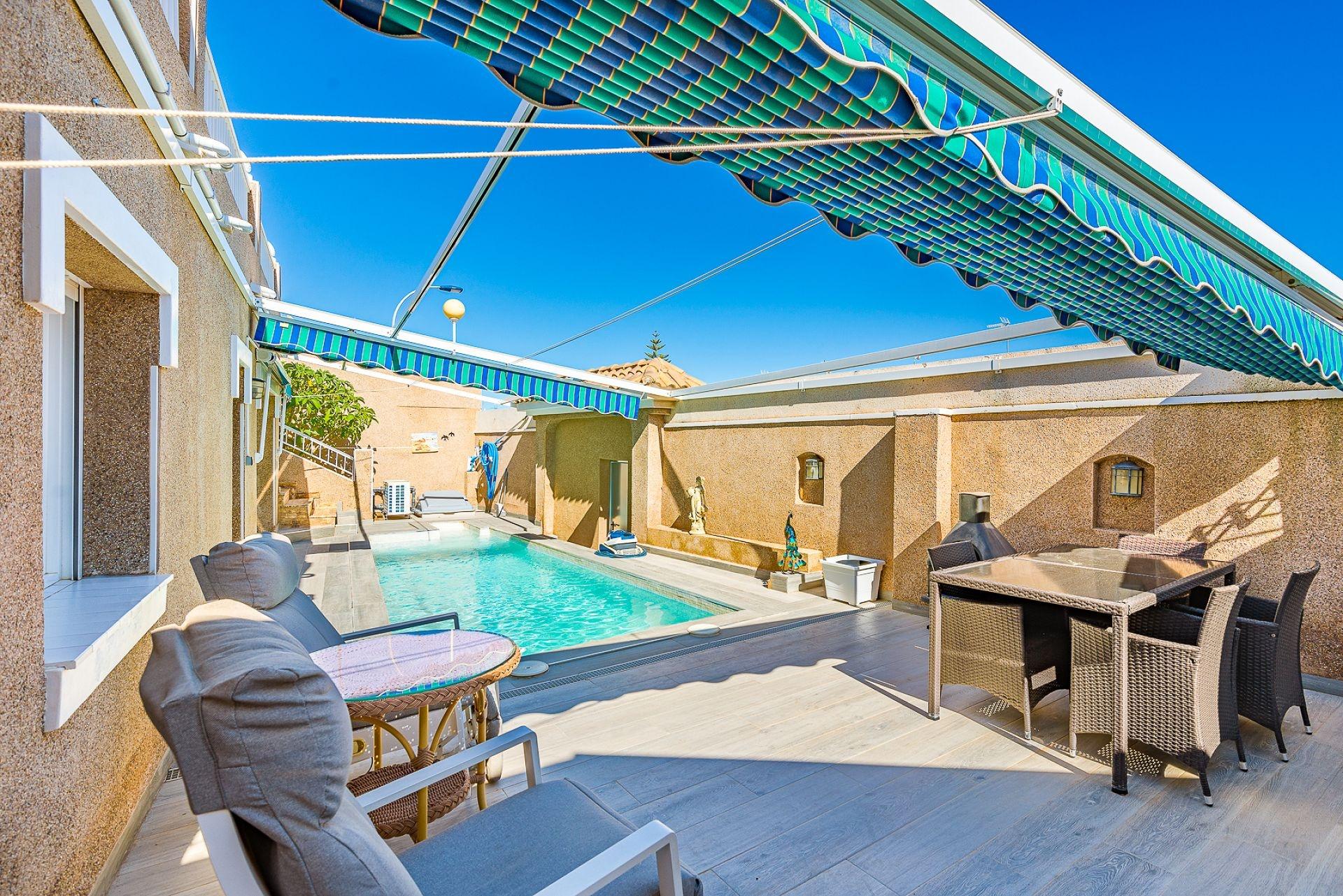 5-Bedroom Villa in Los Balcones - Los Altos del Edén, Torrevieja - Image 43