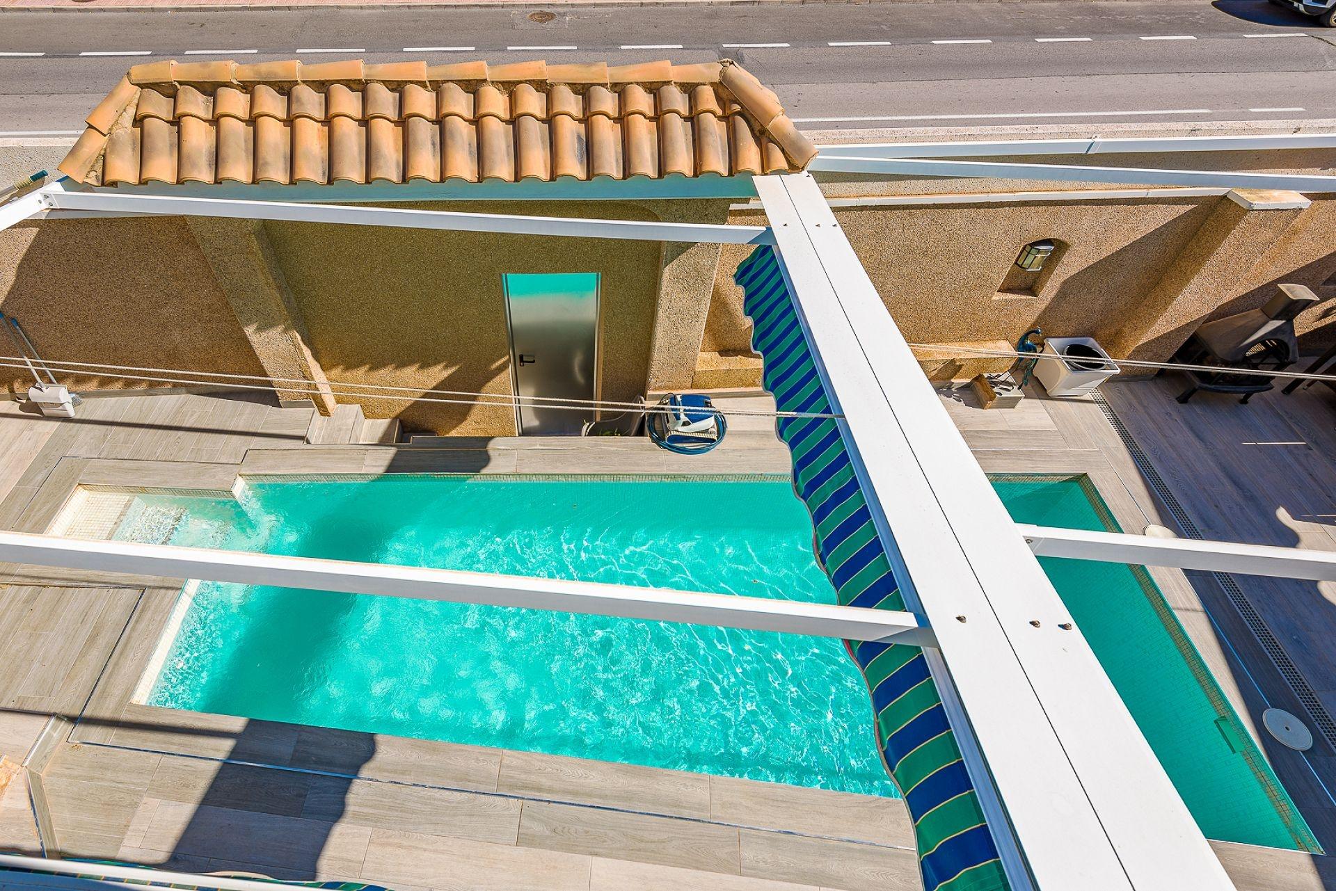 5-Bedroom Villa in Los Balcones - Los Altos del Edén, Torrevieja - Image 44