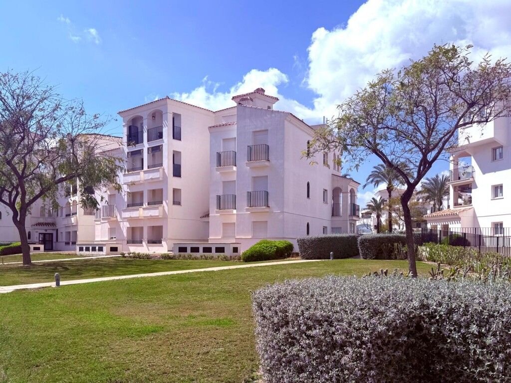 2-Bedroom Penthouse in Sucina - Image 27