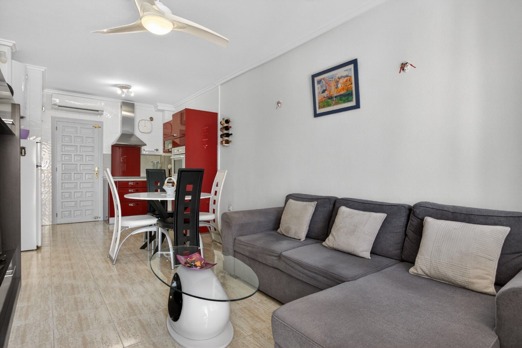 2-Bedroom Apartment in La Florida, Orihuela Costa - Image 3