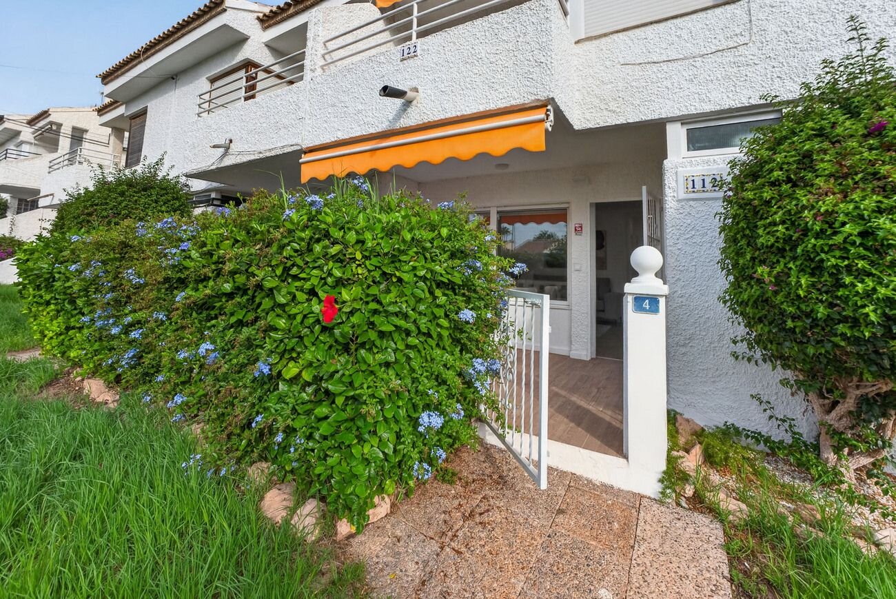 2-Bedroom Bungalow in Las Filipinas, Orihuela Costa - Image 3
