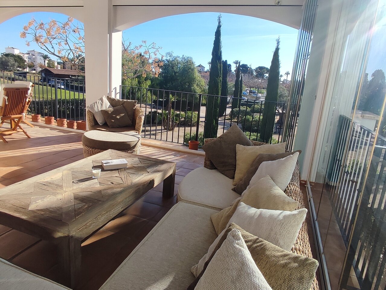 2-Bedroom Apartment in Sucina - Image 34