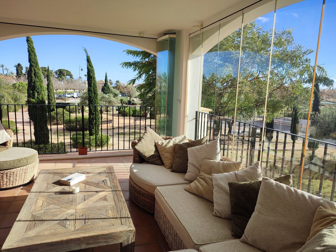 2-Bedroom Apartment in Sucina - Image 35