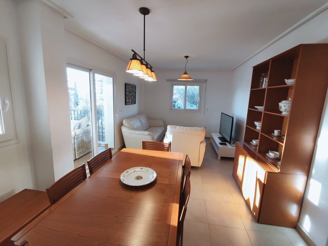 2-Bedroom Apartment in Sucina - Image 5