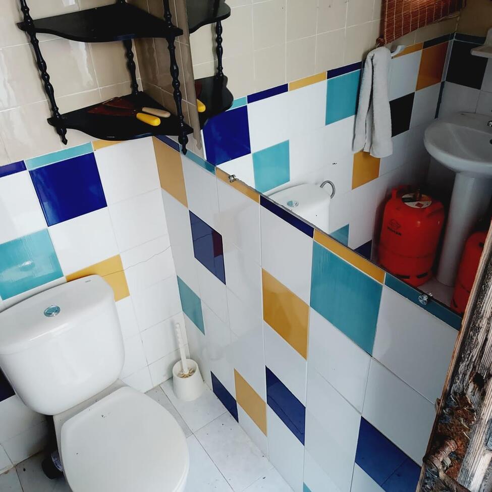 4-Bedroom Villa in Lomas de Cabo Roig, Orihuela Costa - Image 24