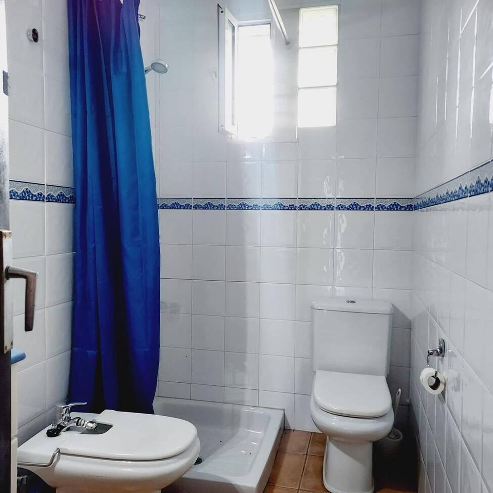 4-Bedroom Villa in Lomas de Cabo Roig, Orihuela Costa - Image 35