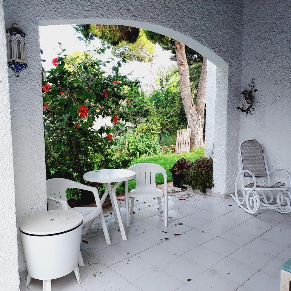 4-Bedroom Villa in Lomas de Cabo Roig, Orihuela Costa - Image 4