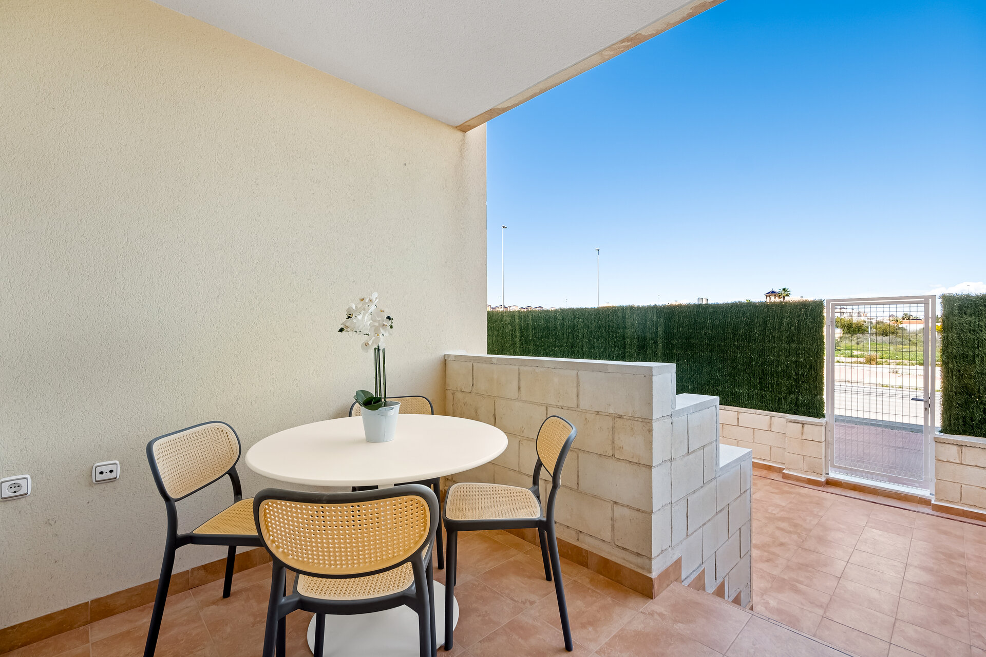 2-Bedroom Penthouse Apartment in Orihuela Costa - Image 25