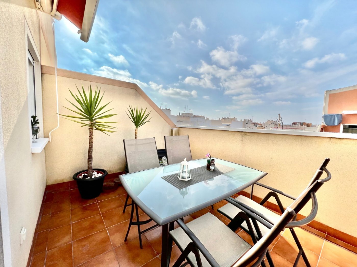 2-Bedroom Penthouse in Torrevieja - Image 13