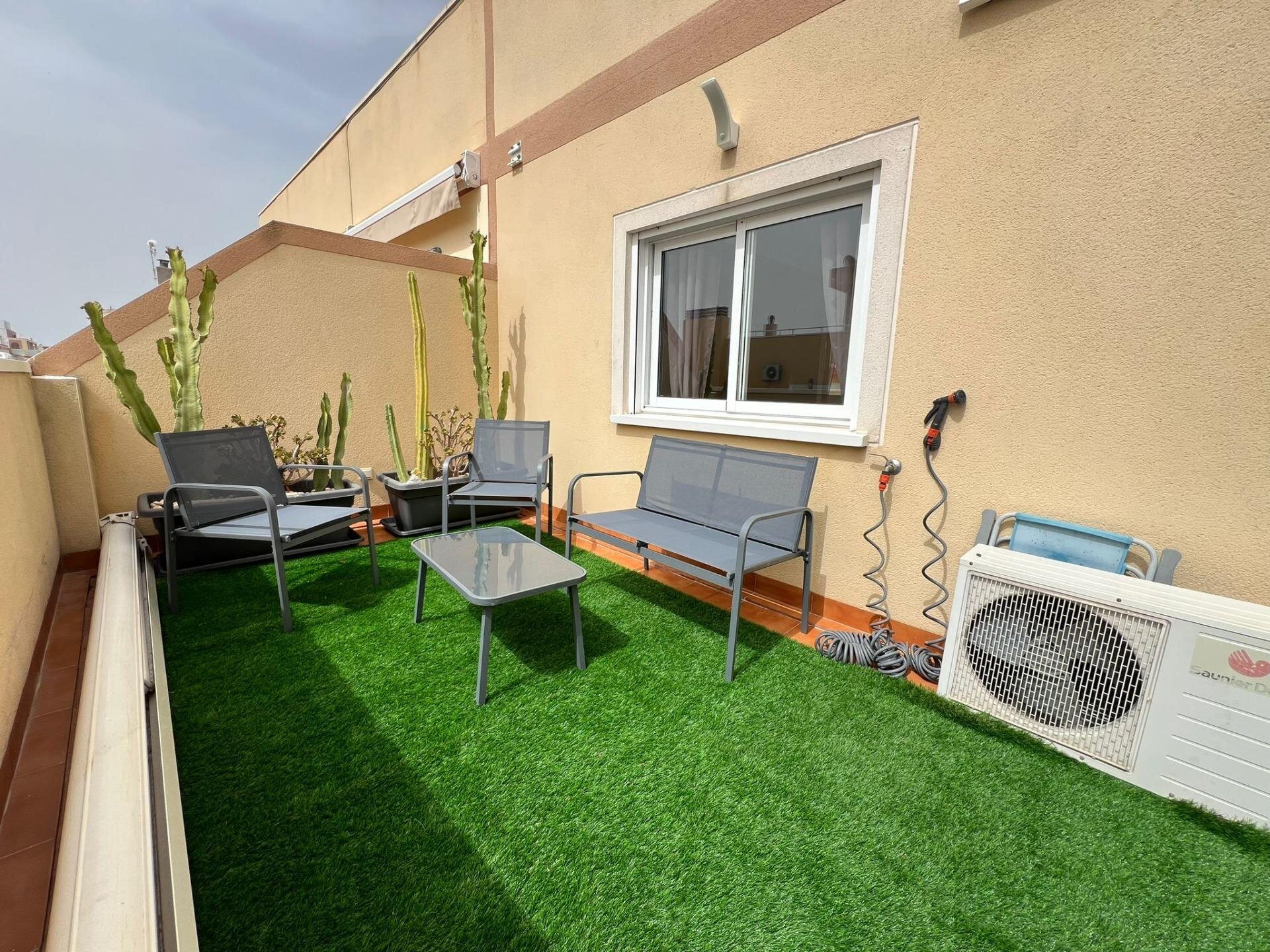 2-Bedroom Penthouse in Torrevieja - Image 18