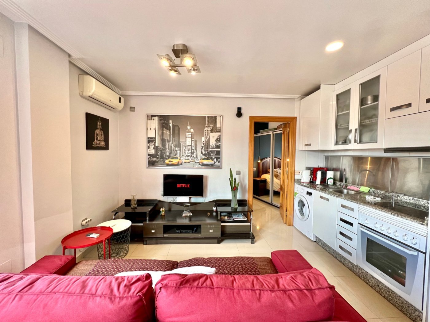 2-Bedroom Penthouse in Torrevieja - Image 7