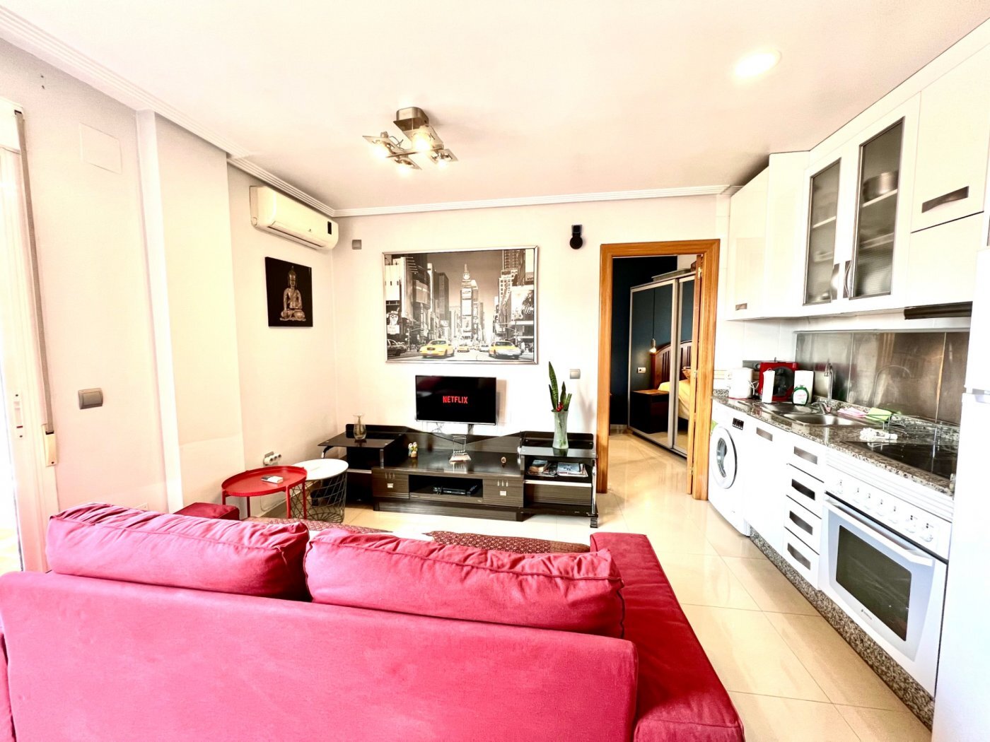 2-Bedroom Penthouse in Torrevieja - Image 8