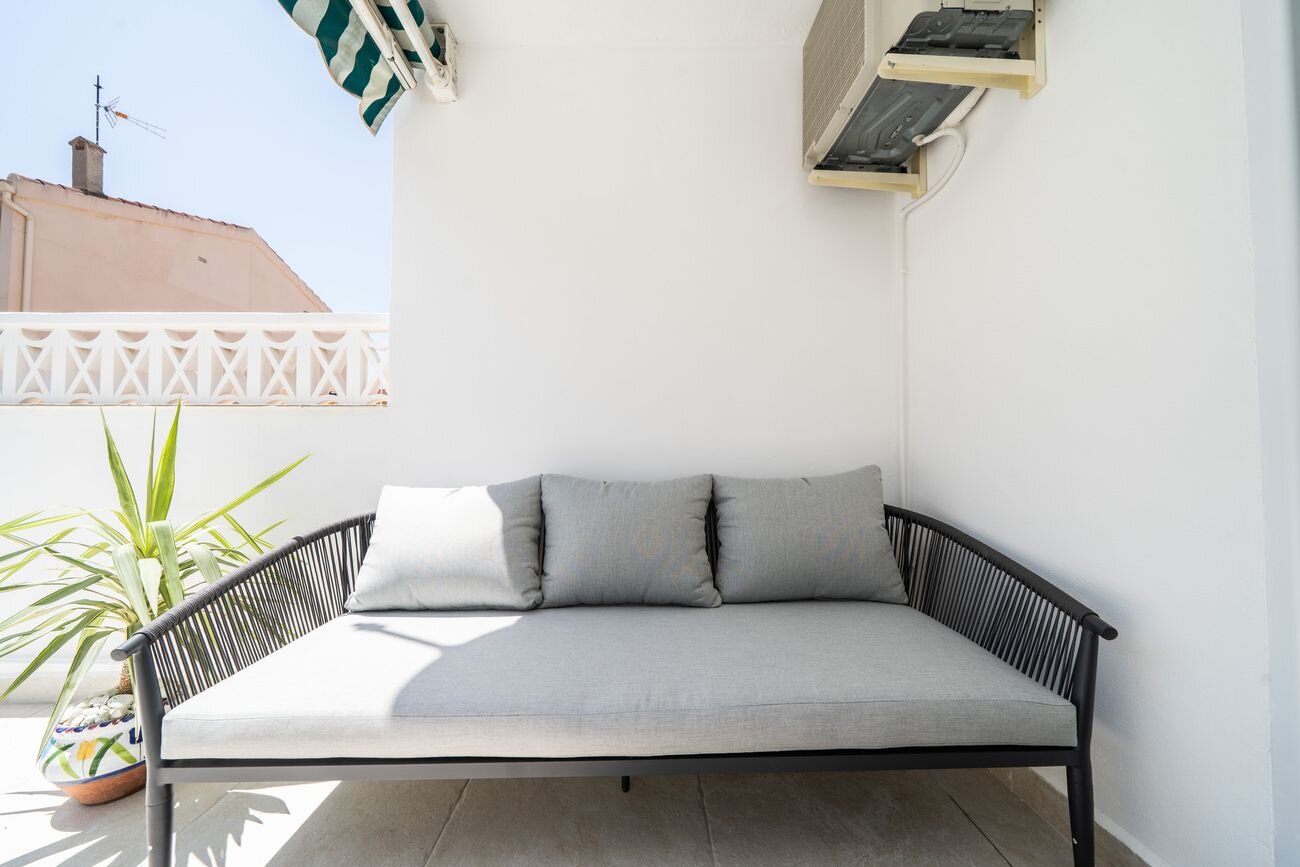 2-Bedroom Apartment in La Veleta, Torrevieja - Image 27