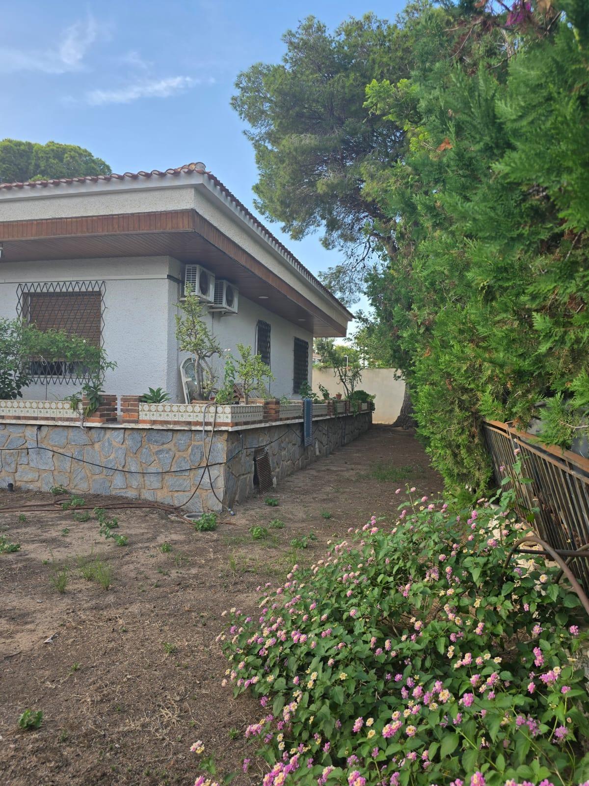 7-Bedroom Villa in Orihuela Costa - Image 2