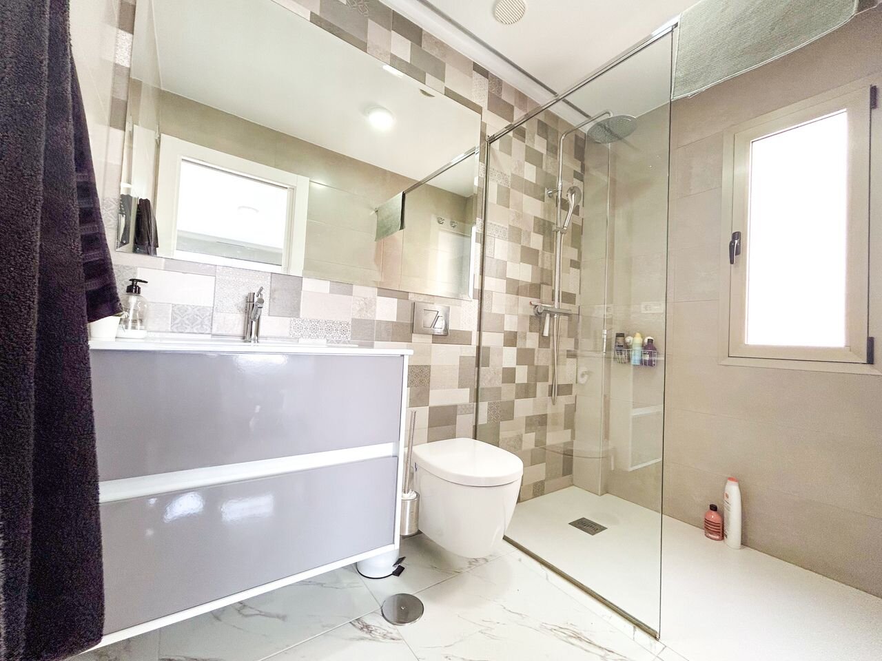 3-Bedroom Villa in Villamartín-las Filipinas, Orihuela Costa - Image 18