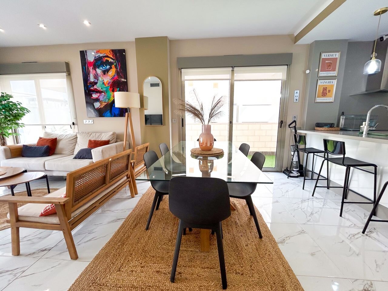 3-Bedroom Villa in Villamartín-las Filipinas, Orihuela Costa - Image 7