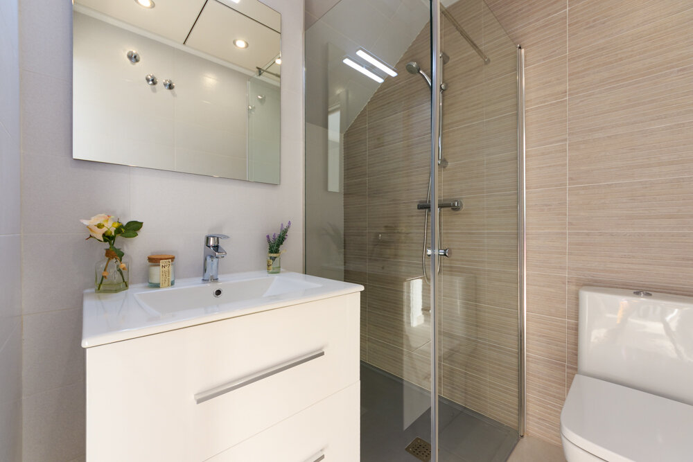 4-Bedroom Townhouse in Pilar de la Horadada - Image 8