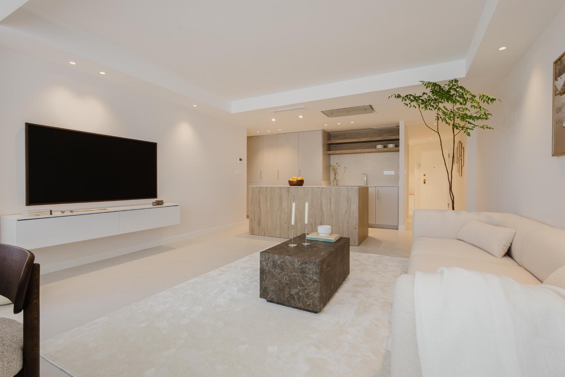 3-Bedroom Apartment in Acequion, Torrevieja - Image 11