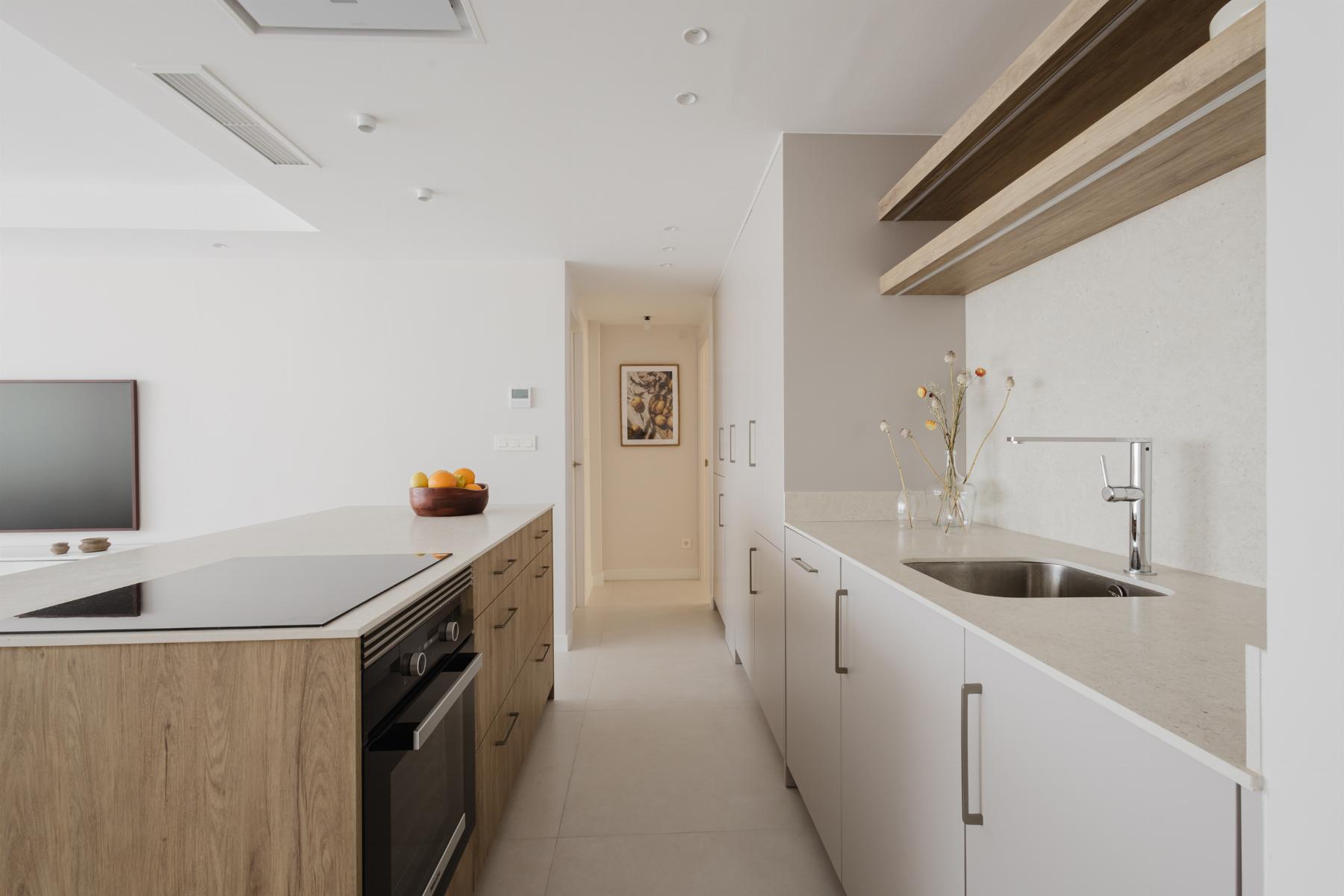 3-Bedroom Apartment in Acequion, Torrevieja - Image 9