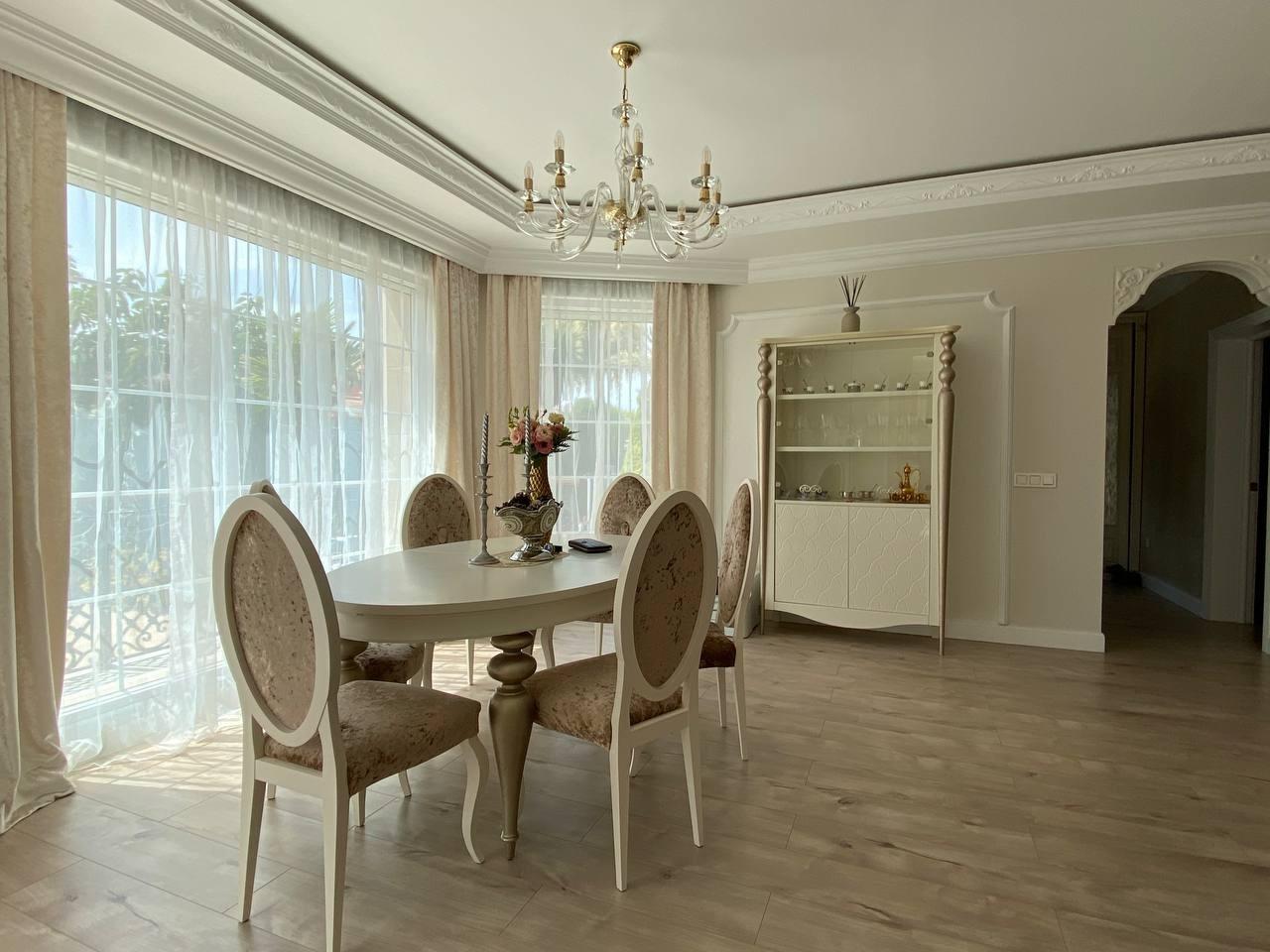 5-Bedroom Villa in Benijofar - Image 6