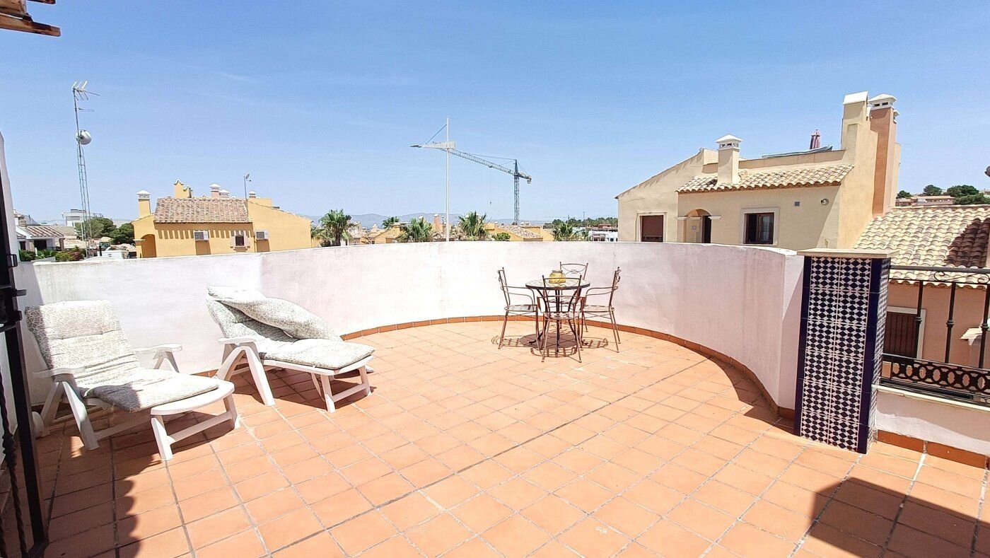 3-Bedroom Villa in Comunidad Valenciana, Algorfa - Image 27