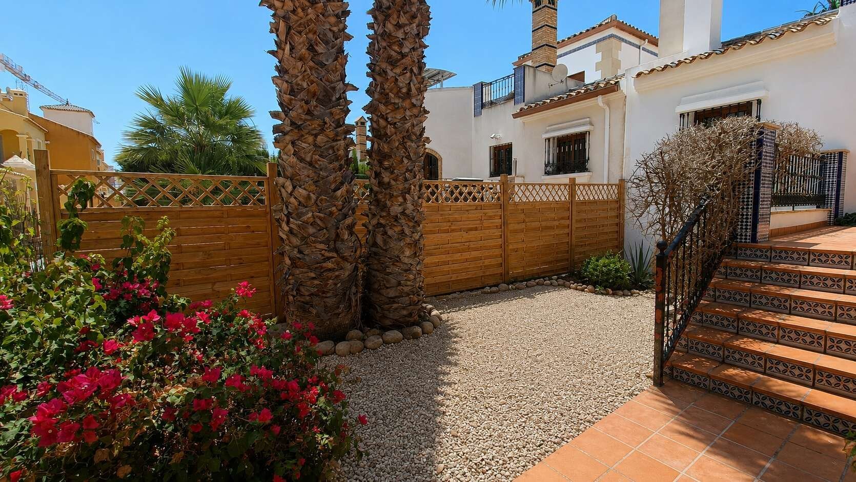 3-Bedroom Villa in Comunidad Valenciana, Algorfa - Image 50