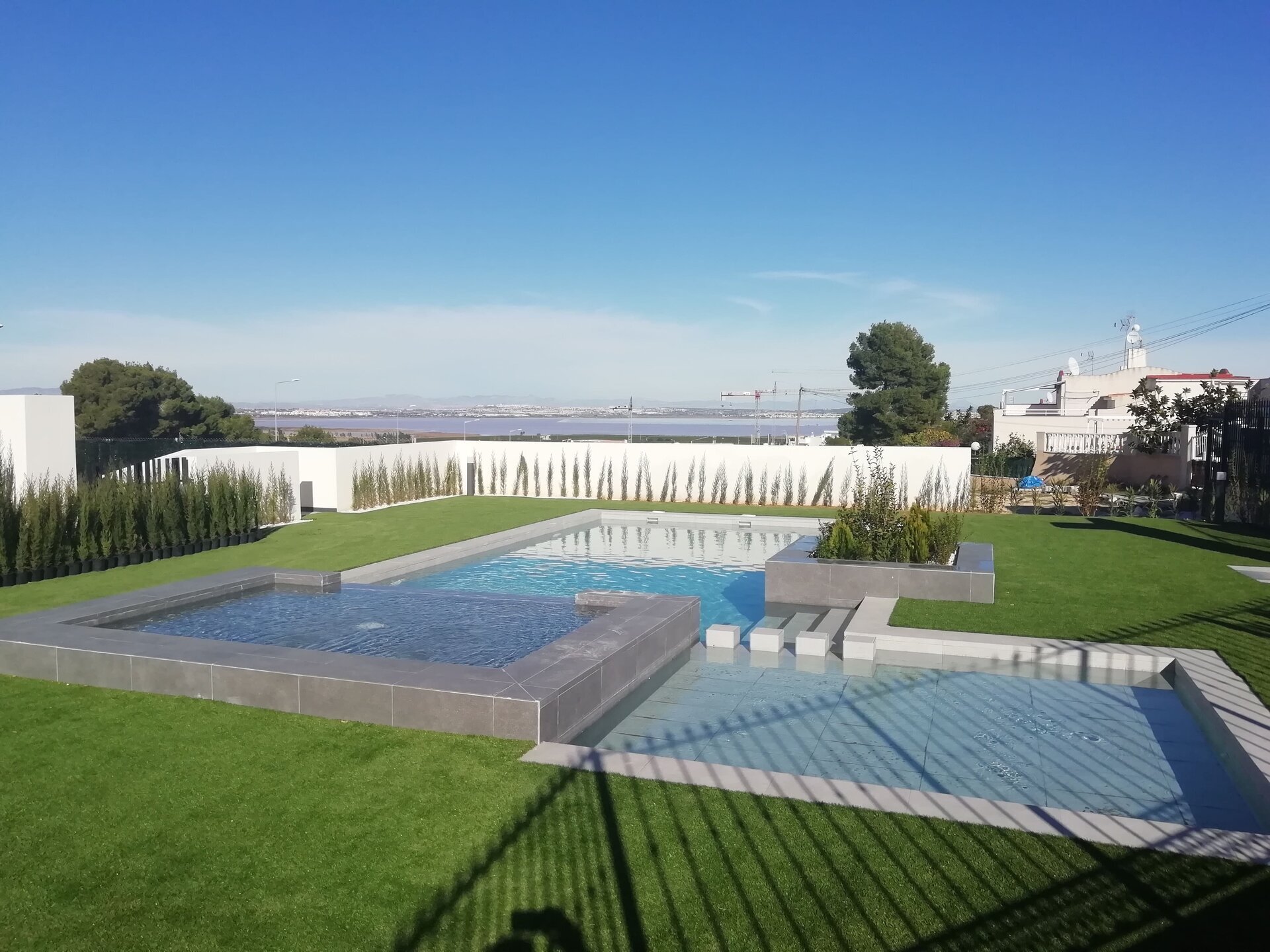 3-Bedroom Bungalow in Torrevieja - Image 24