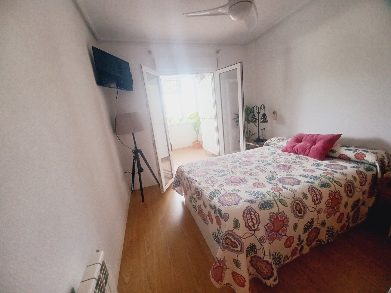 2-Bedroom Apartment in Sucina, Sucina - Image 20