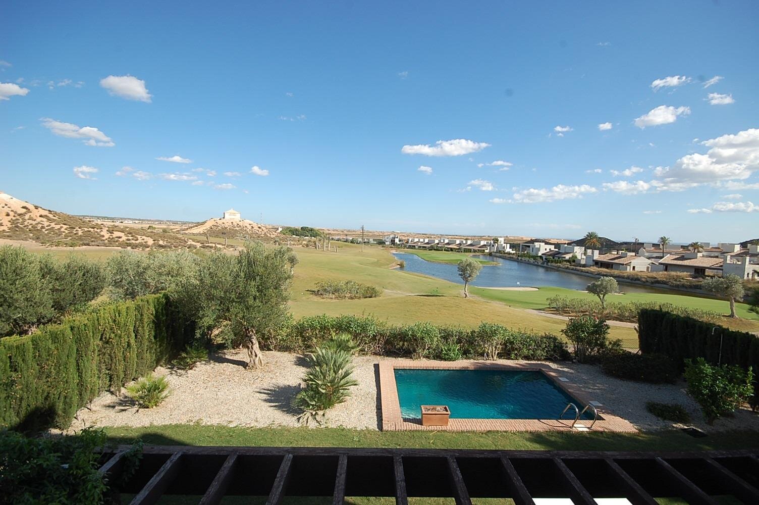 4-Bedroom Detached House in Murcia - Image 21