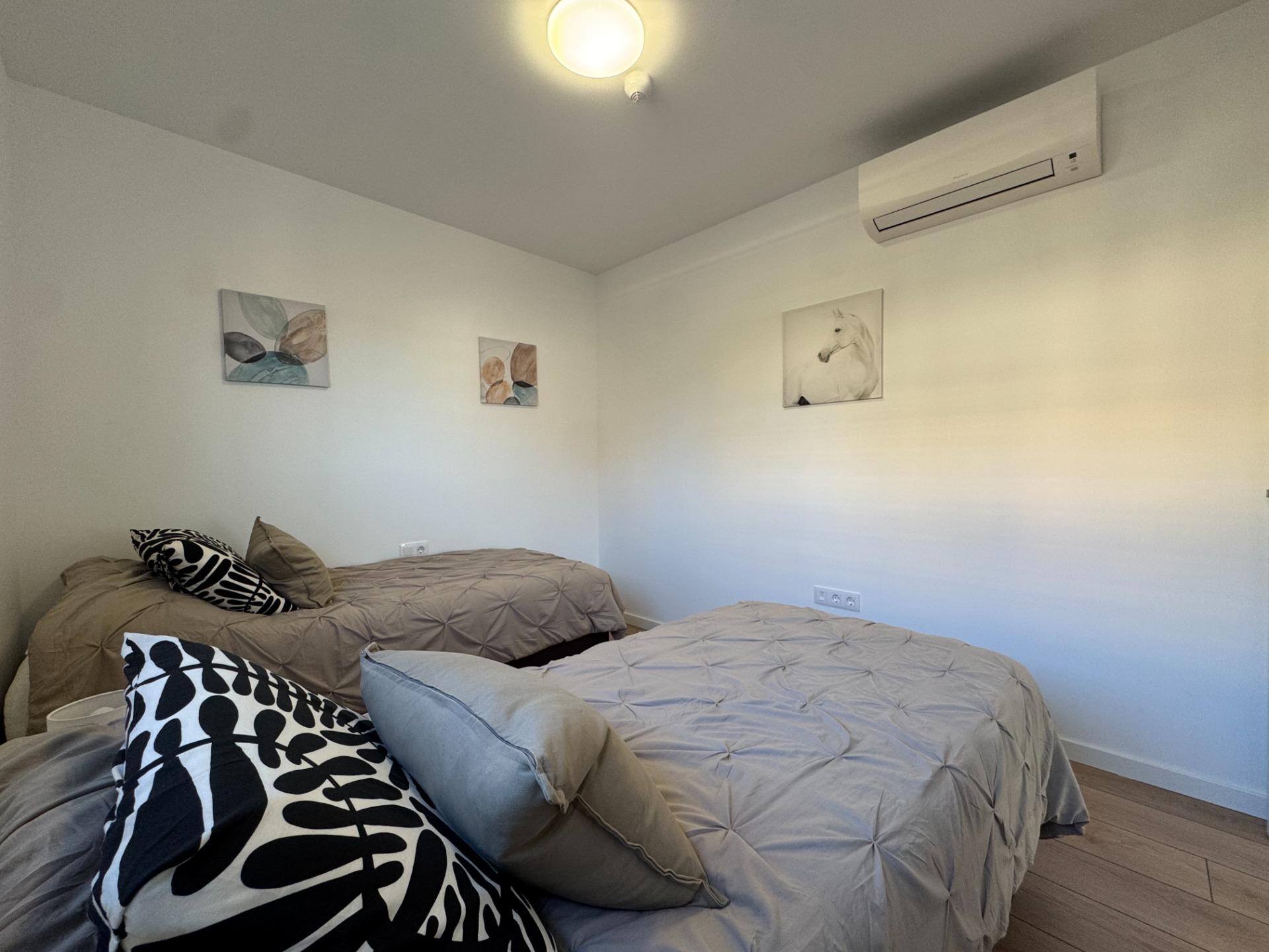 2-Bedroom Apartment in Riomar, Pilar de la Horadada - Image 10