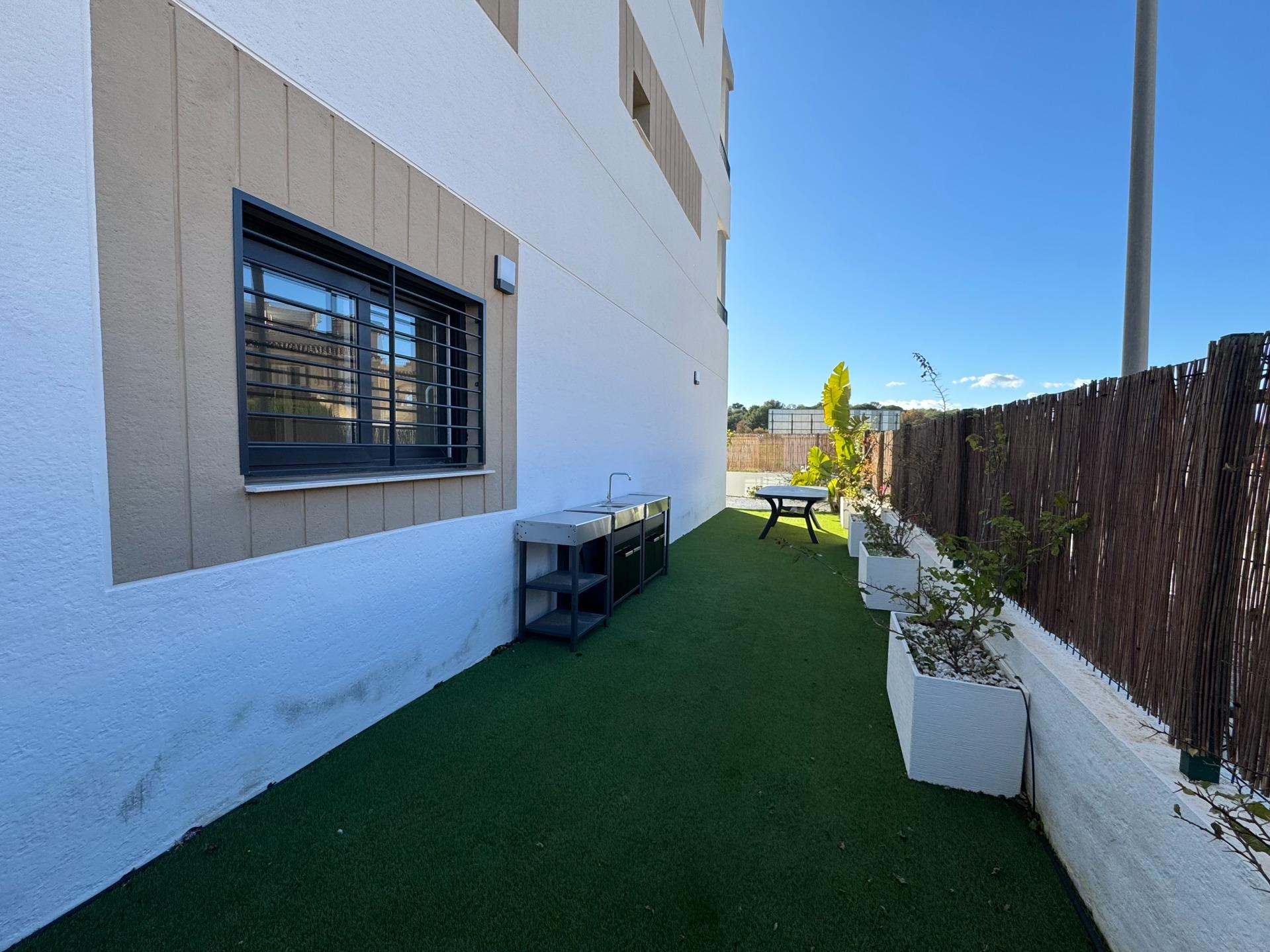 2-Bedroom Apartment in Riomar, Pilar de la Horadada - Image 20