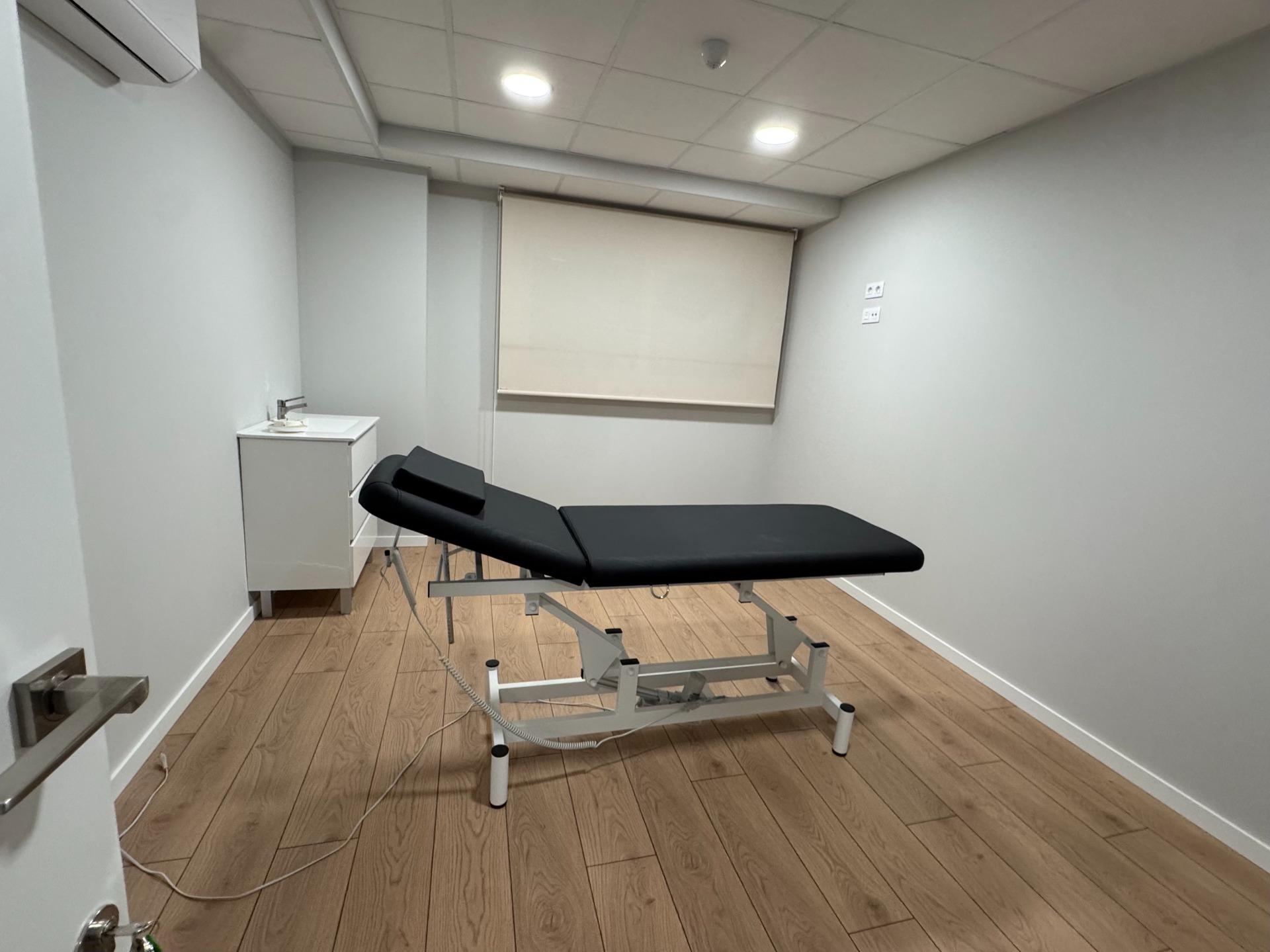 2-Bedroom Apartment in Riomar, Pilar de la Horadada - Image 27