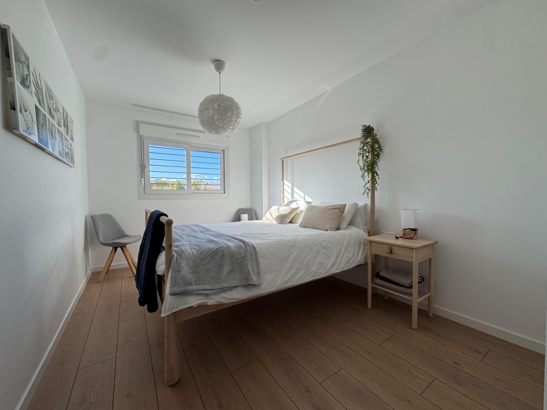 2-Bedroom Apartment in Riomar, Pilar de la Horadada - Image 3