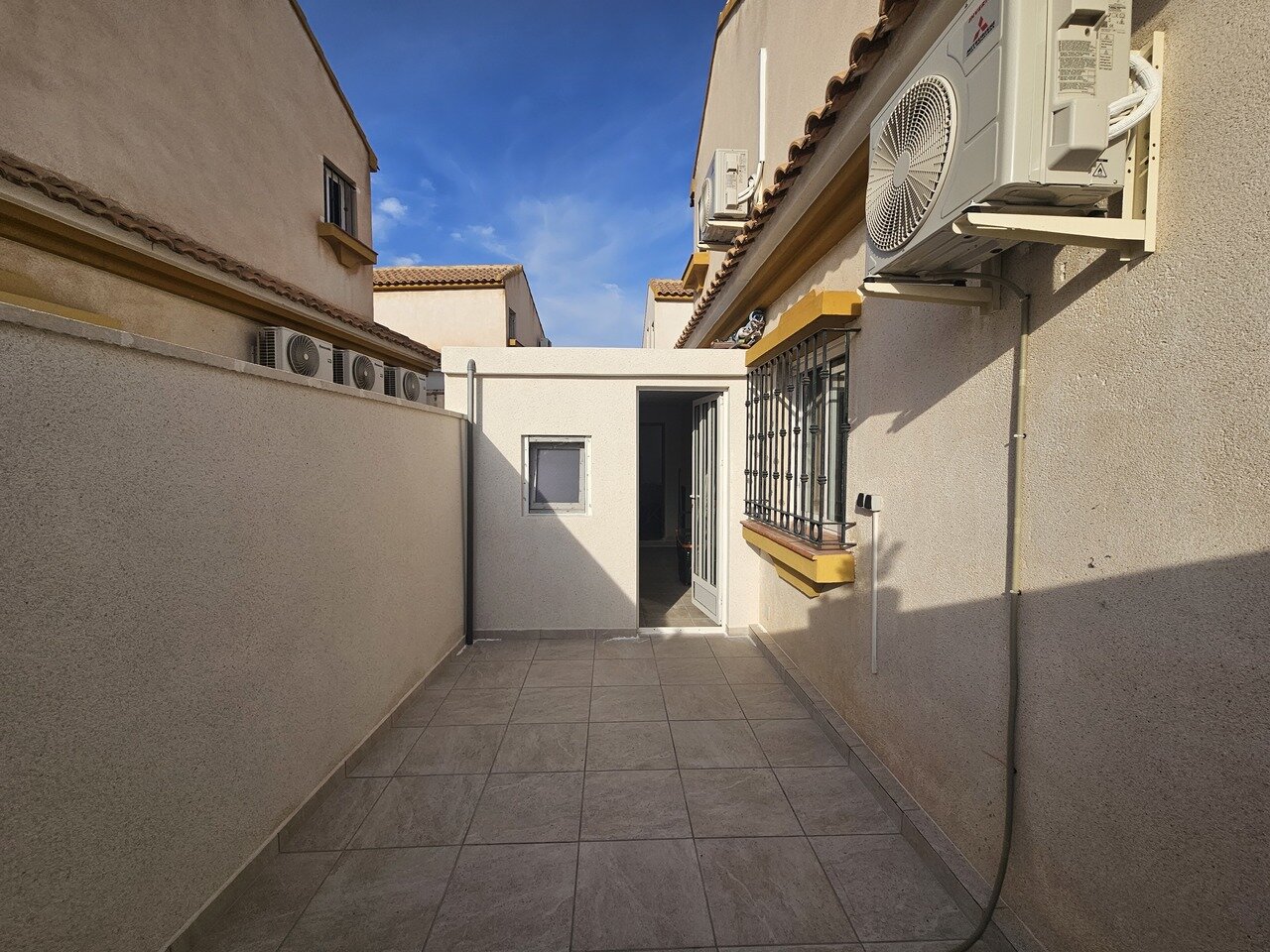 3-Bedroom Bungalow in Orihuela Costa - Image 13