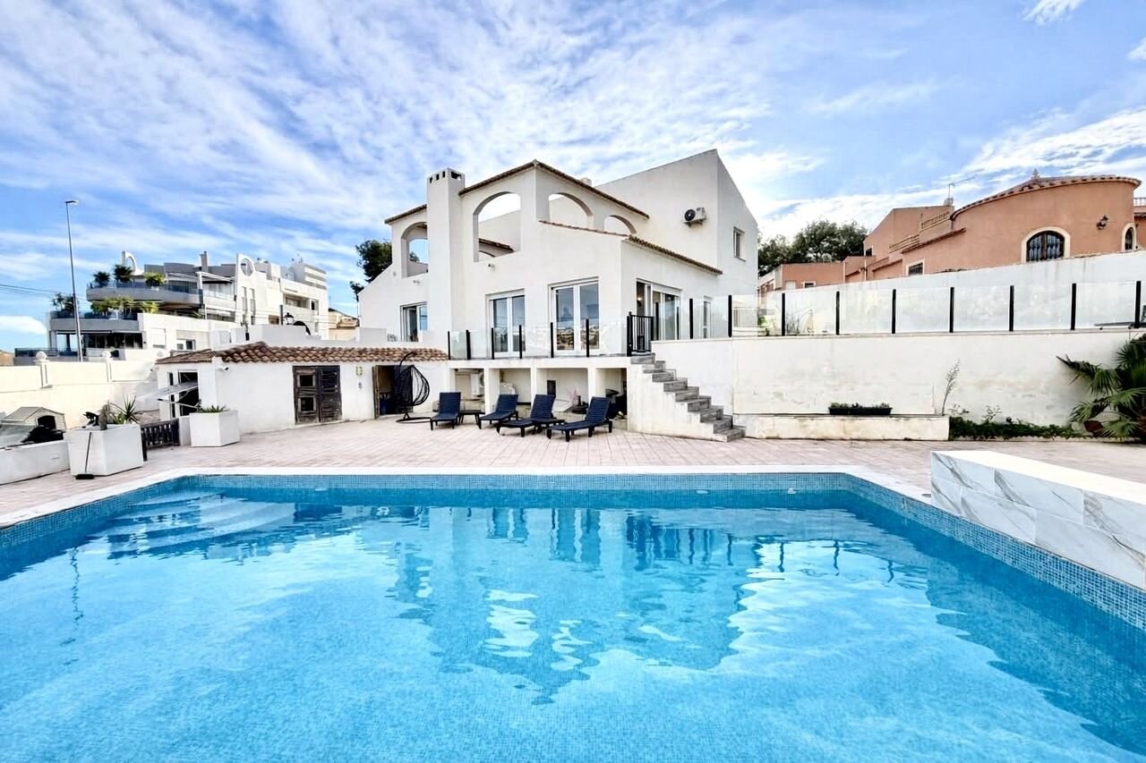 6 magamistuba - Villa - Villamartín-las Filipinas Orihuela Costa - Image 1