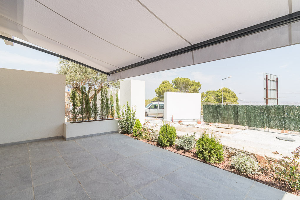 3-Bedroom Bungalow in Torrevieja - Image 21