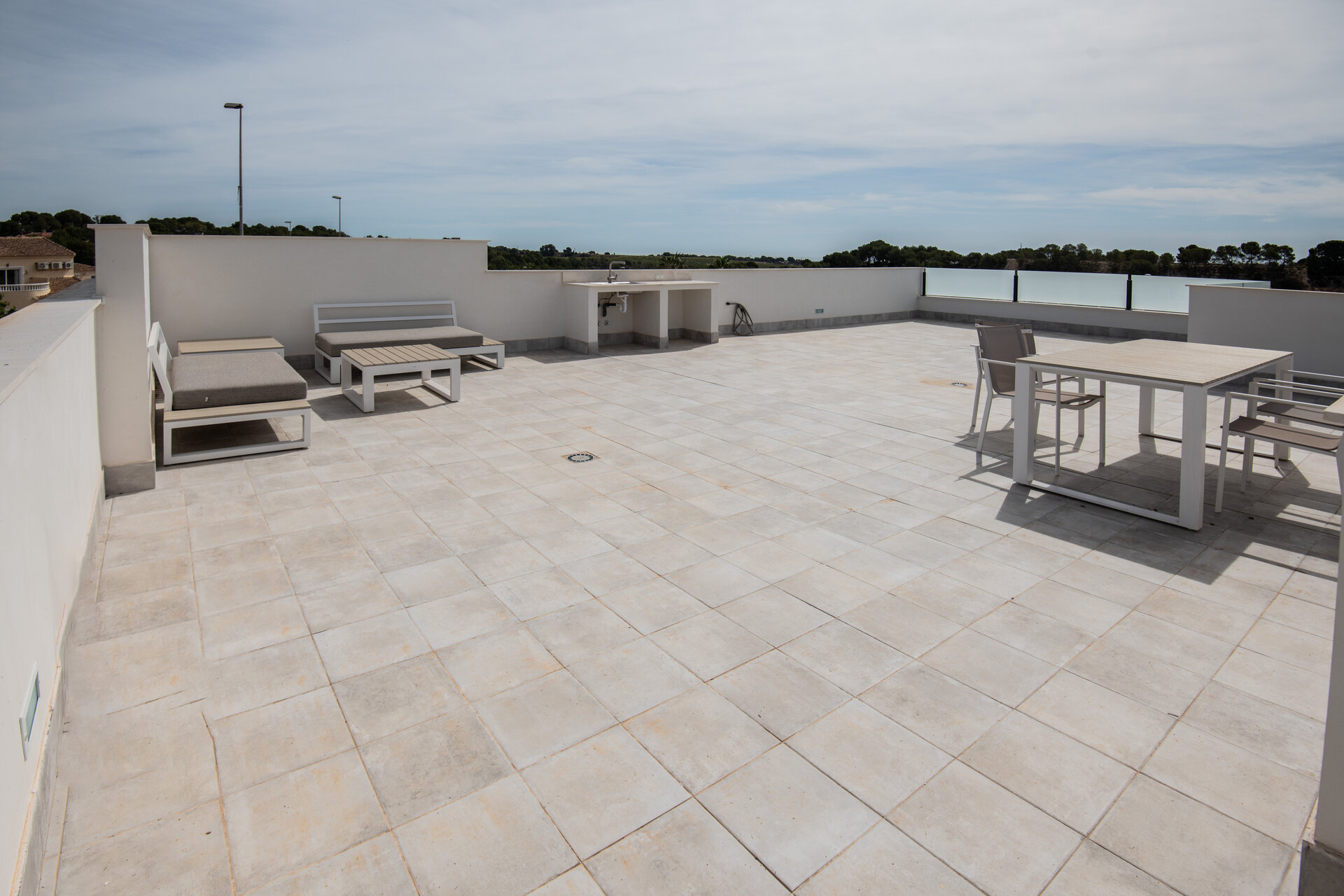 2-Bedroom Detached House in Pinar de Campoverde - Image 10