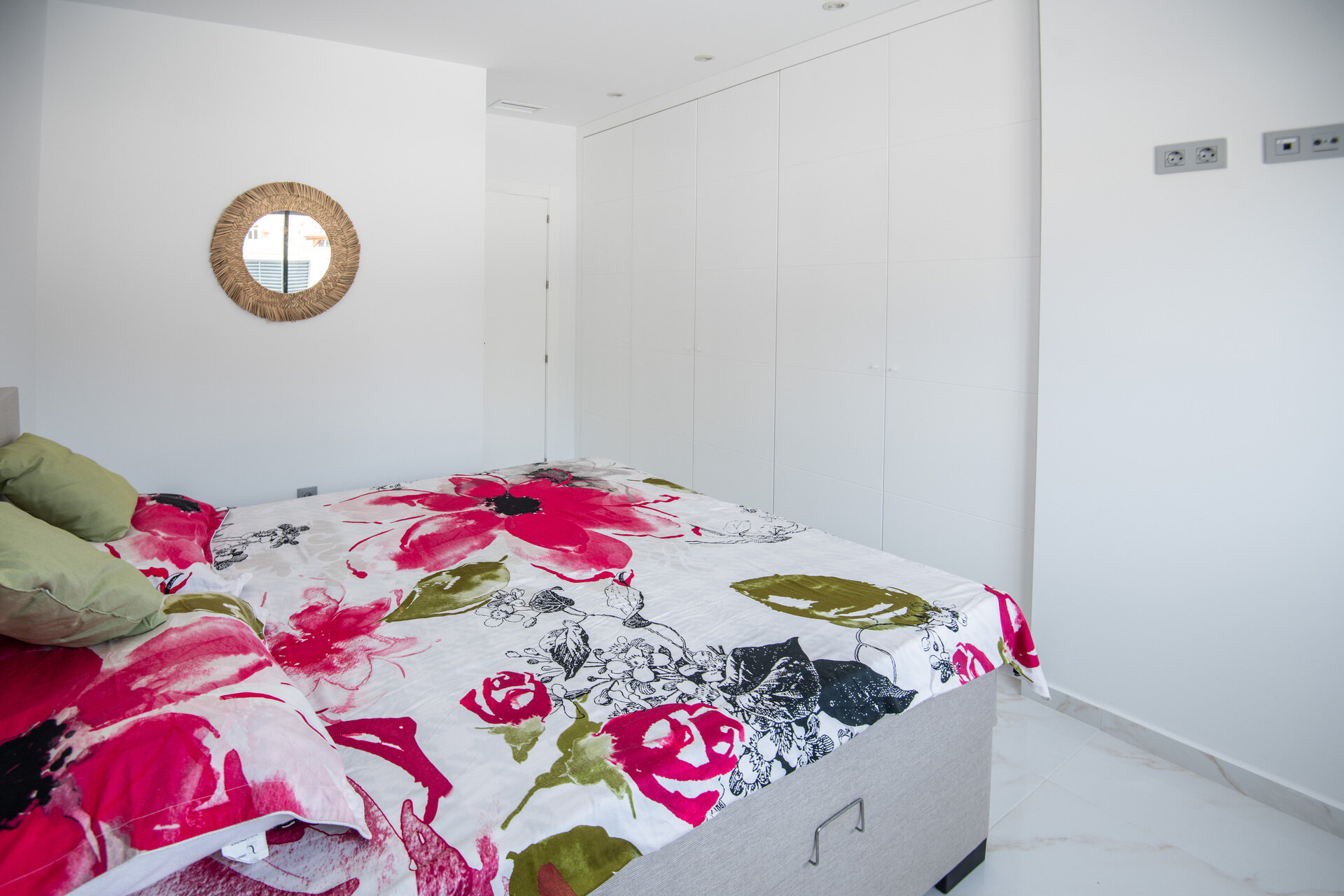 2-Bedroom Detached House in Pinar de Campoverde - Image 13