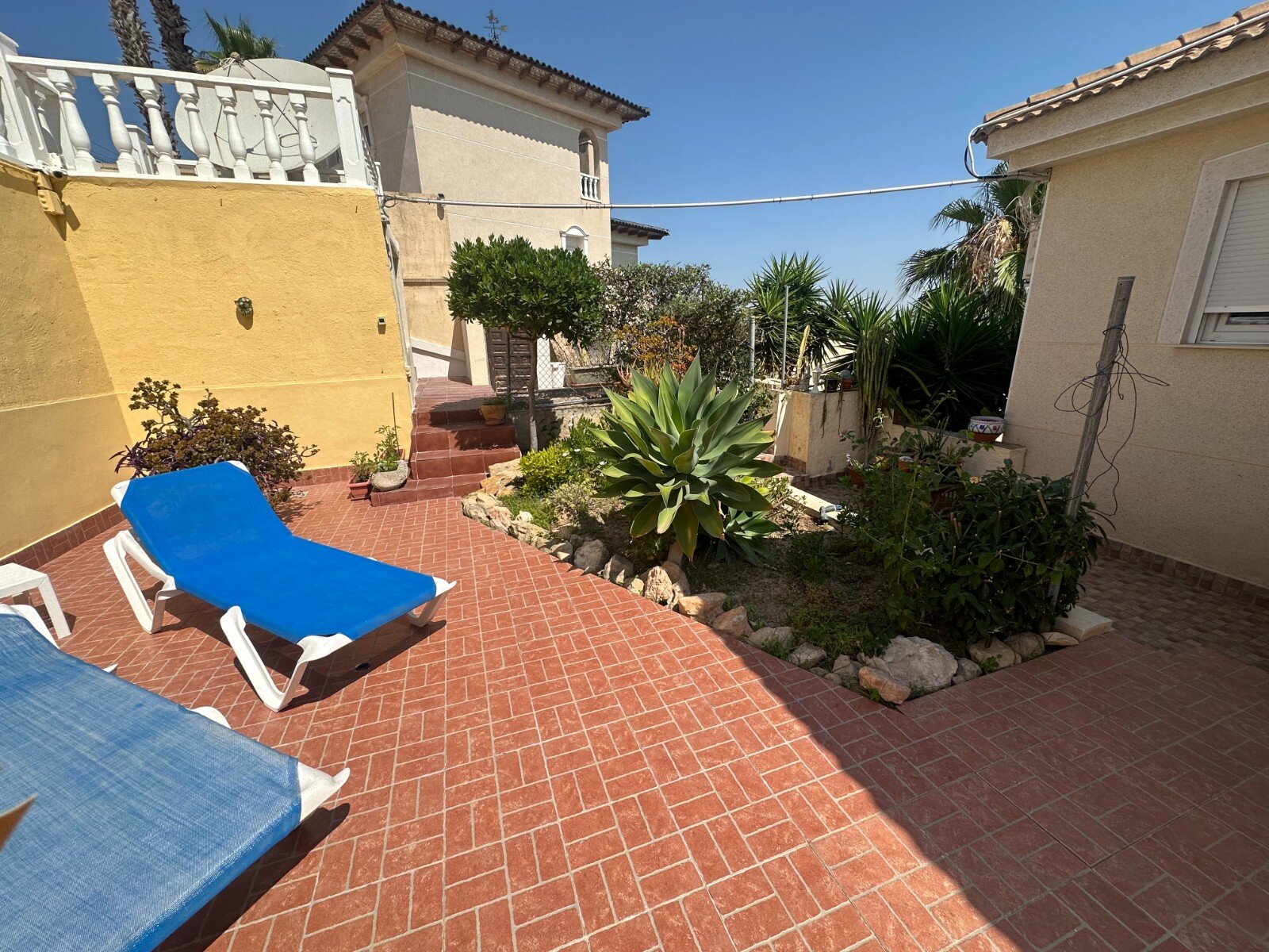 3-Bedroom Villa in Algorfa - Image 16