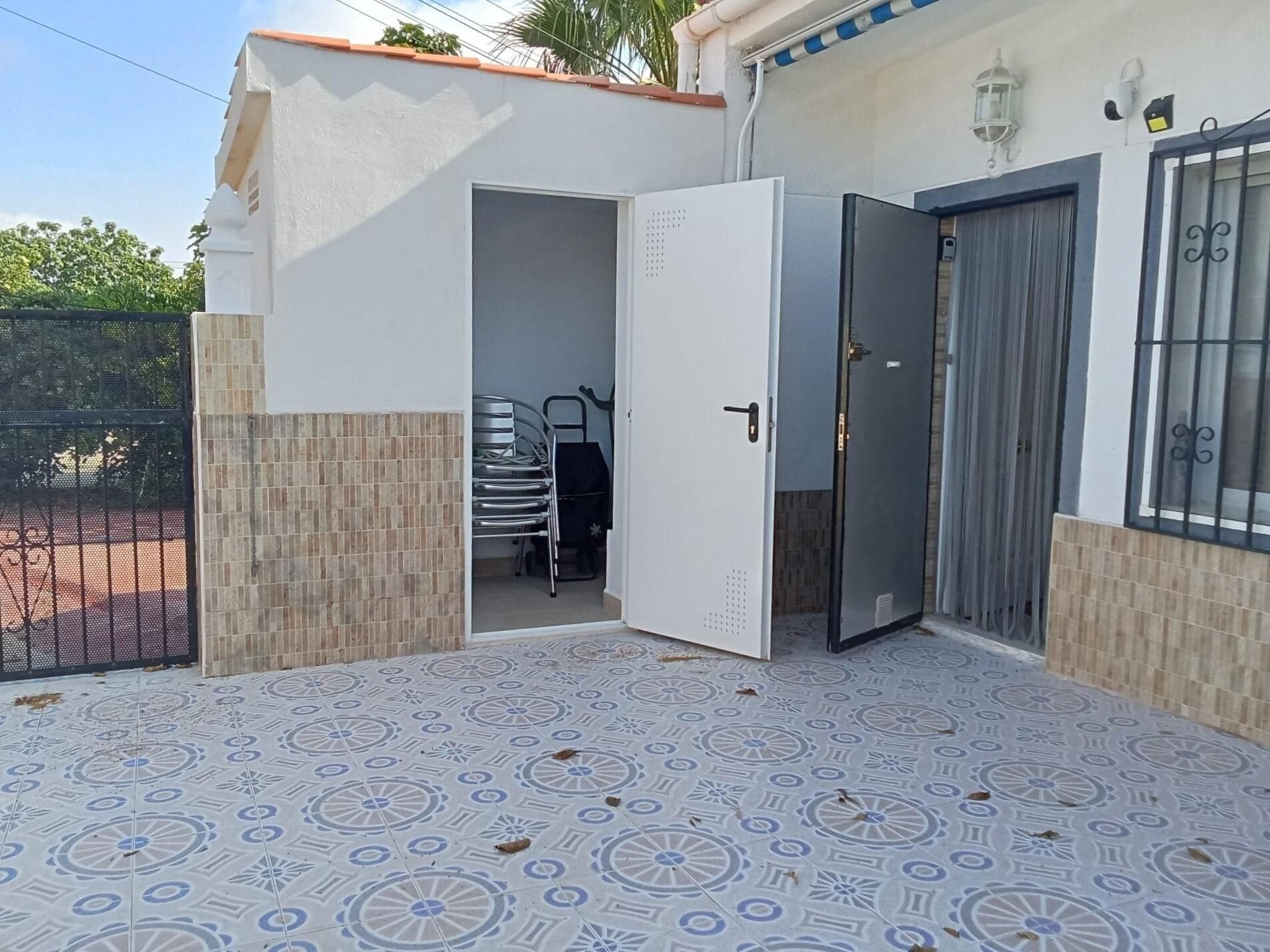 Bungalow de 2 Dormitorios en La Siesta - El Salado - Torreta, Torrevieja - Image 22