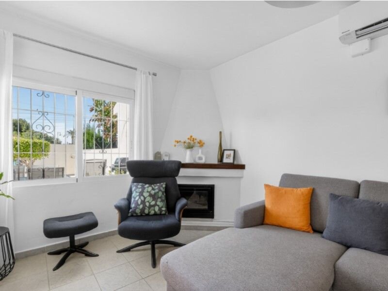 3-Bedroom Villa in Nueva Torrevieja, Torrevieja - Image 11