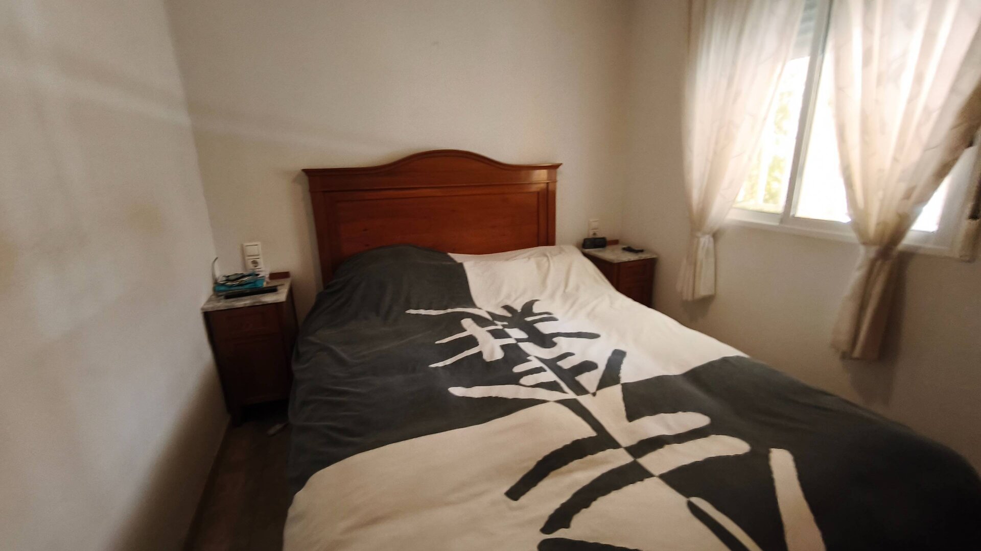 4-Bedroom Apartment in Estacion de Autobuses, Torrevieja - Image 11