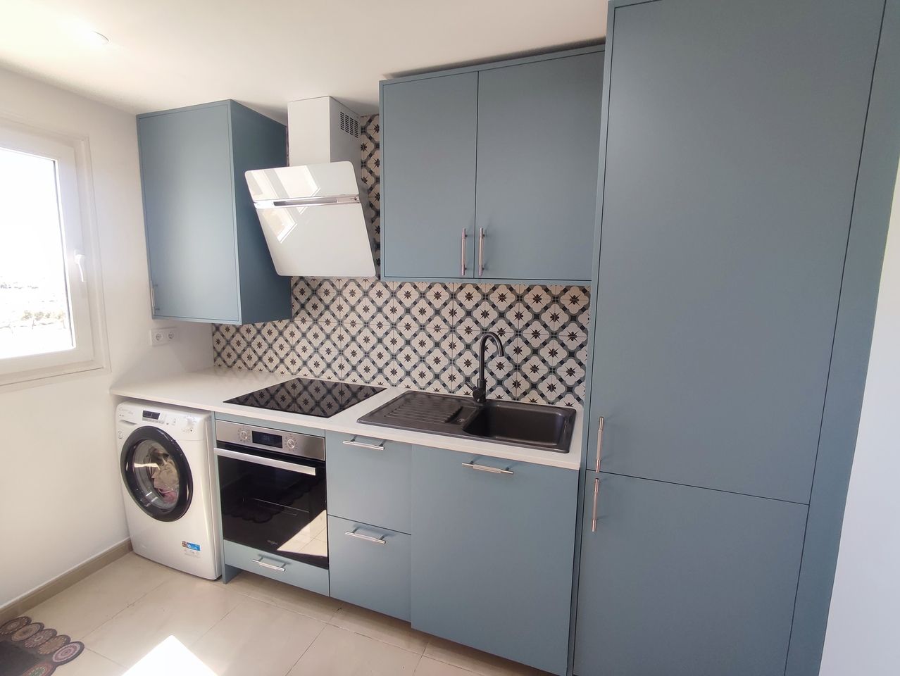 2-Bedroom Apartment in Sucina, Sucina - Image 12