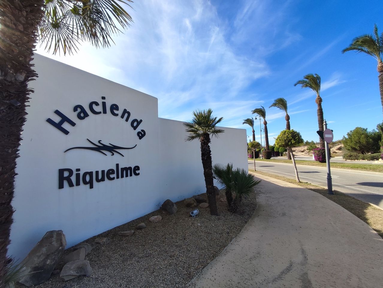 2-Bedroom Apartment in Sucina, Sucina - Image 33