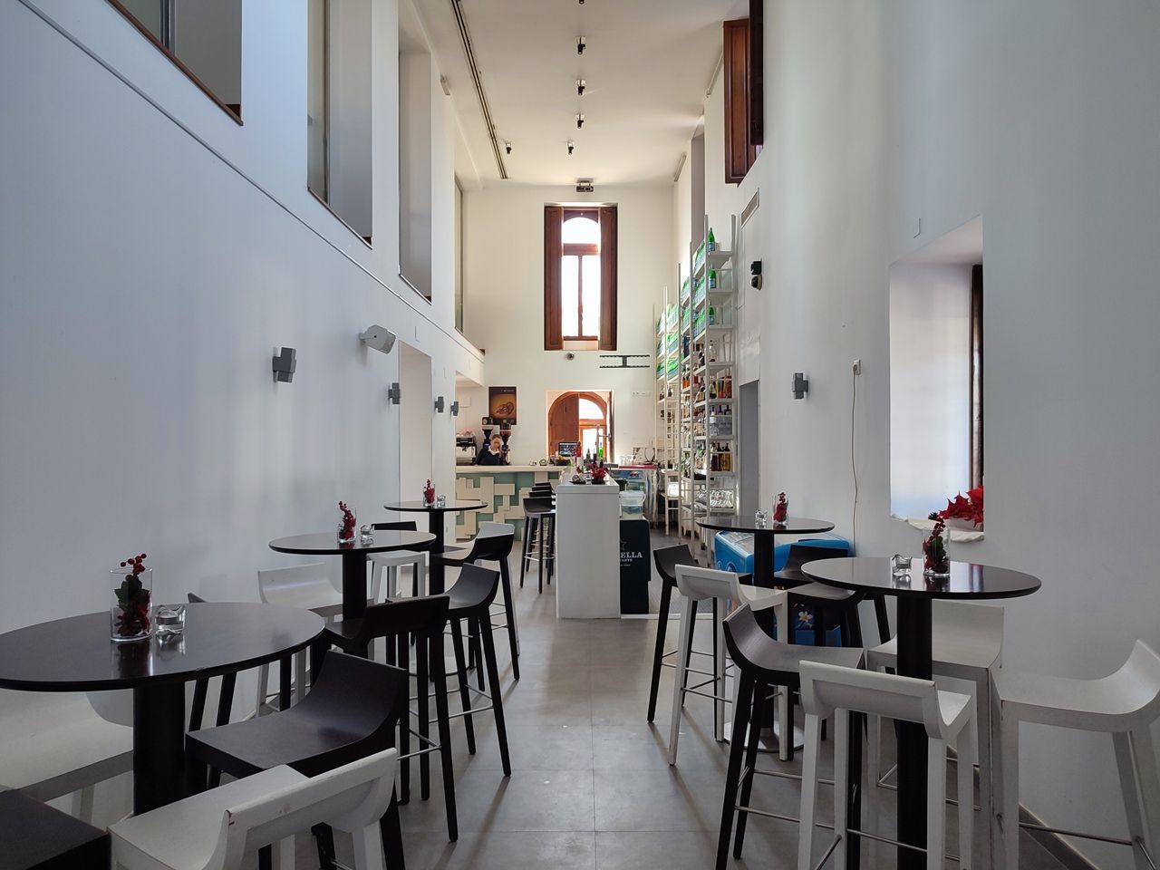 2-Bedroom Apartment in Sucina, Sucina - Image 38