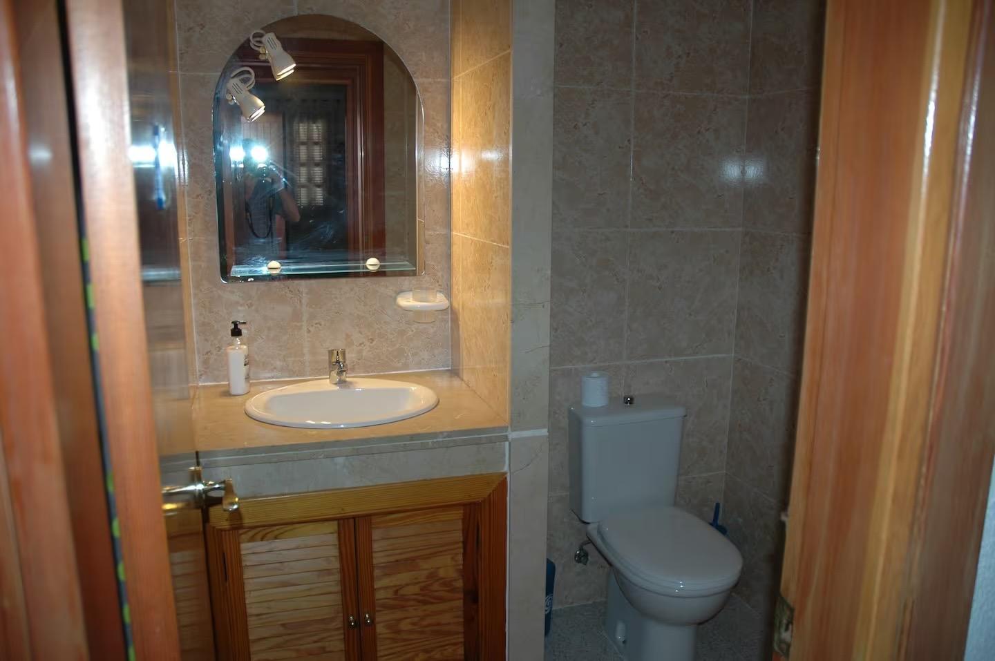 2-Bedroom Apartment in Torre de la Horadada, Pilar de la Horadada - Image 7