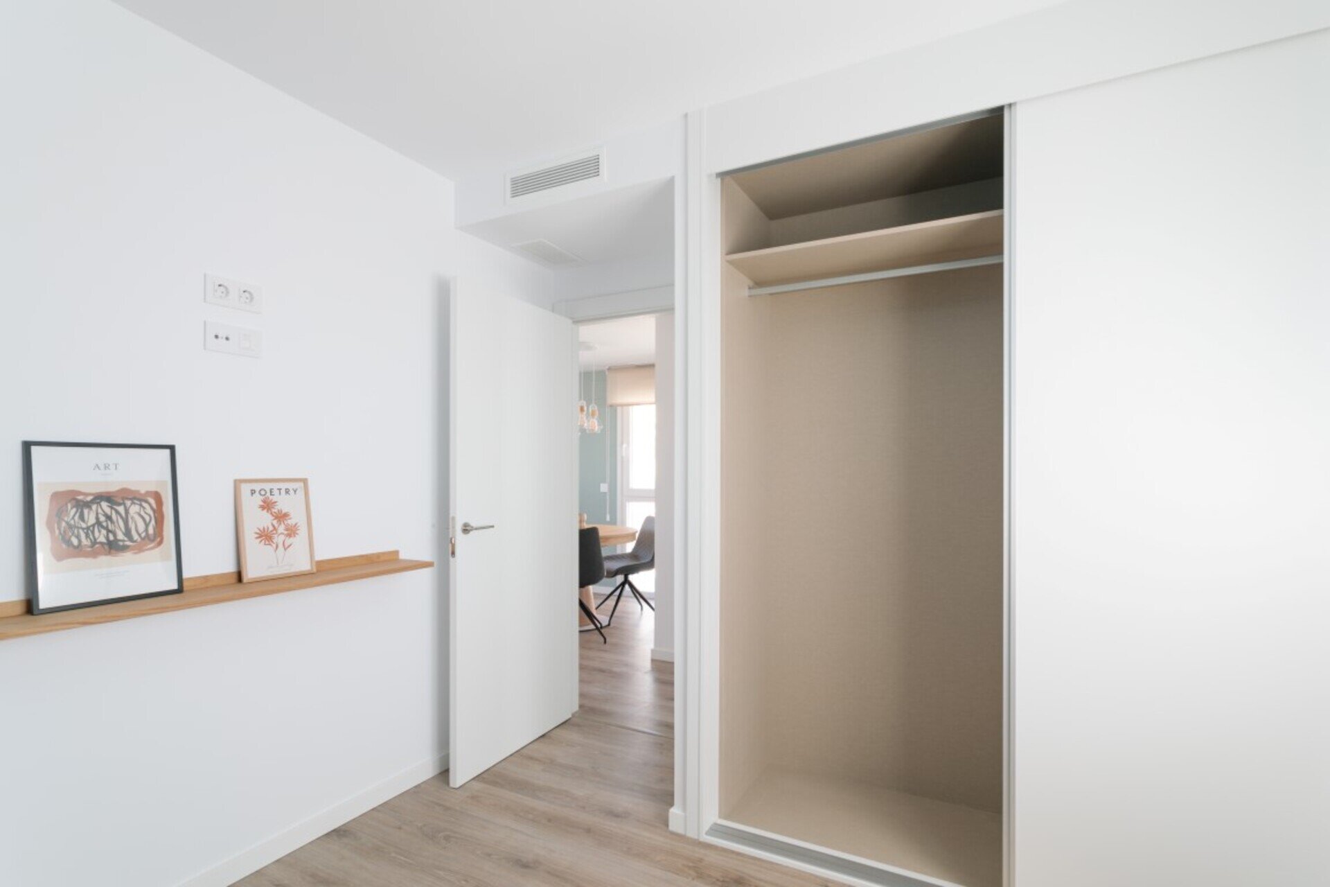 4-Bedroom Detached House in Finestrat - Image 12