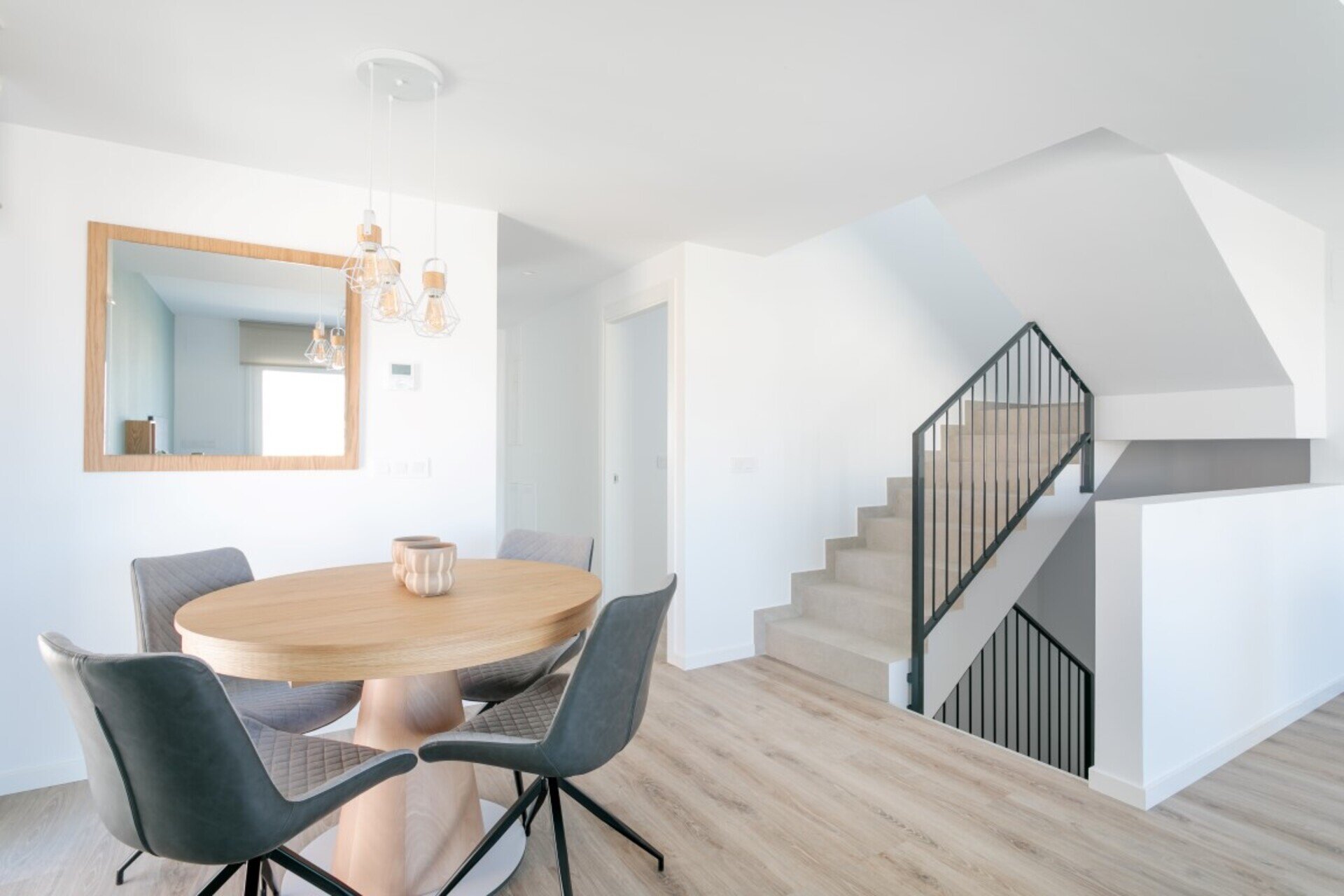 4-Bedroom Detached House in Finestrat - Image 4