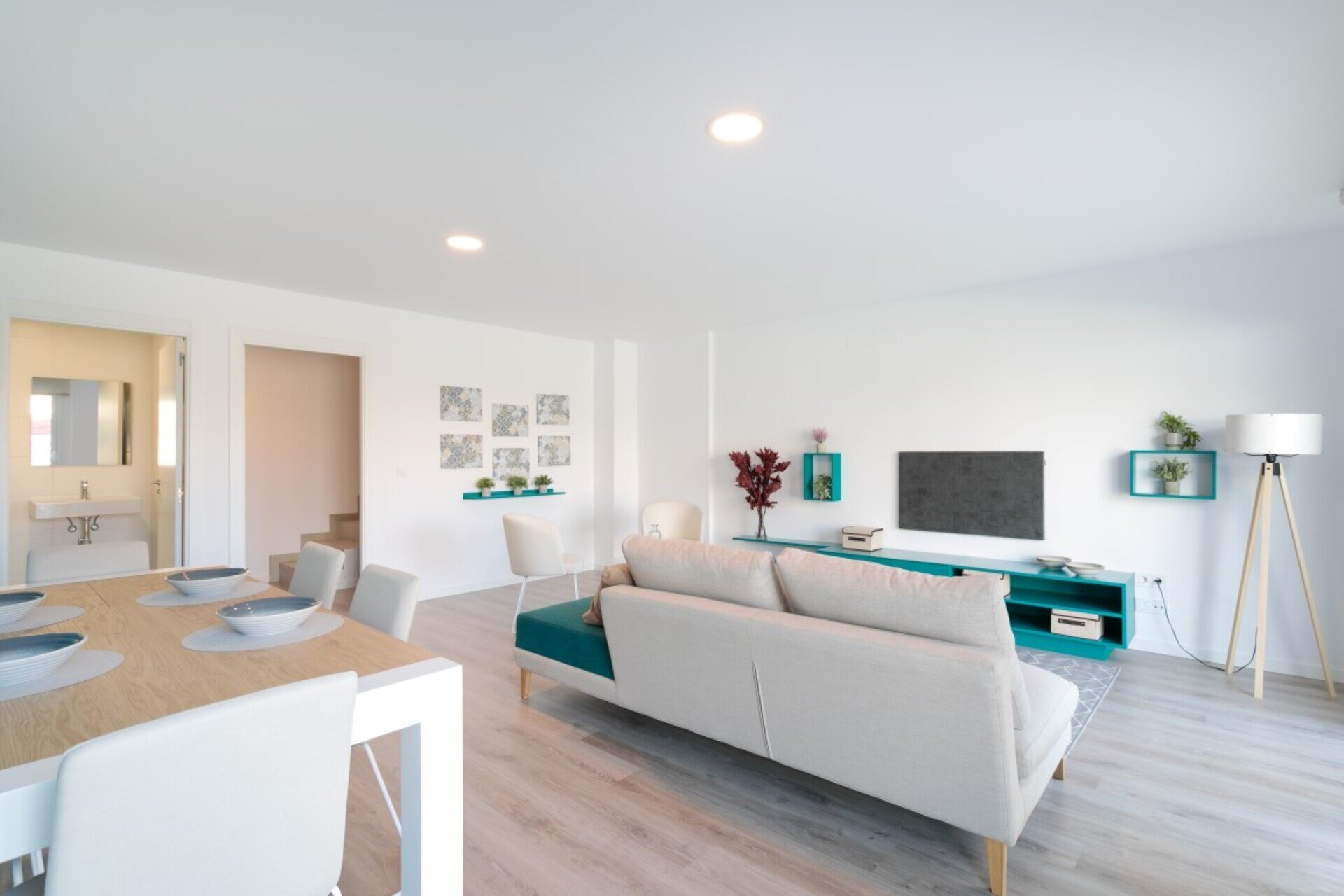 4-Bedroom Detached House in Finestrat - Image 7